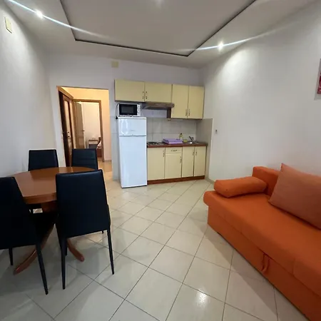 Apartment Alac