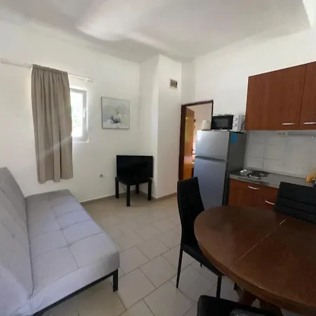 Alac Apartment