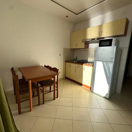Alac Apartment *