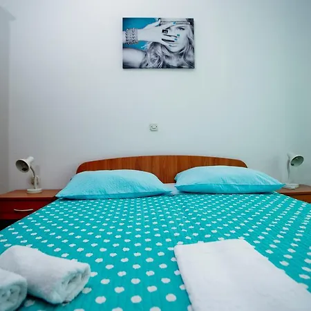 Alac Apartment